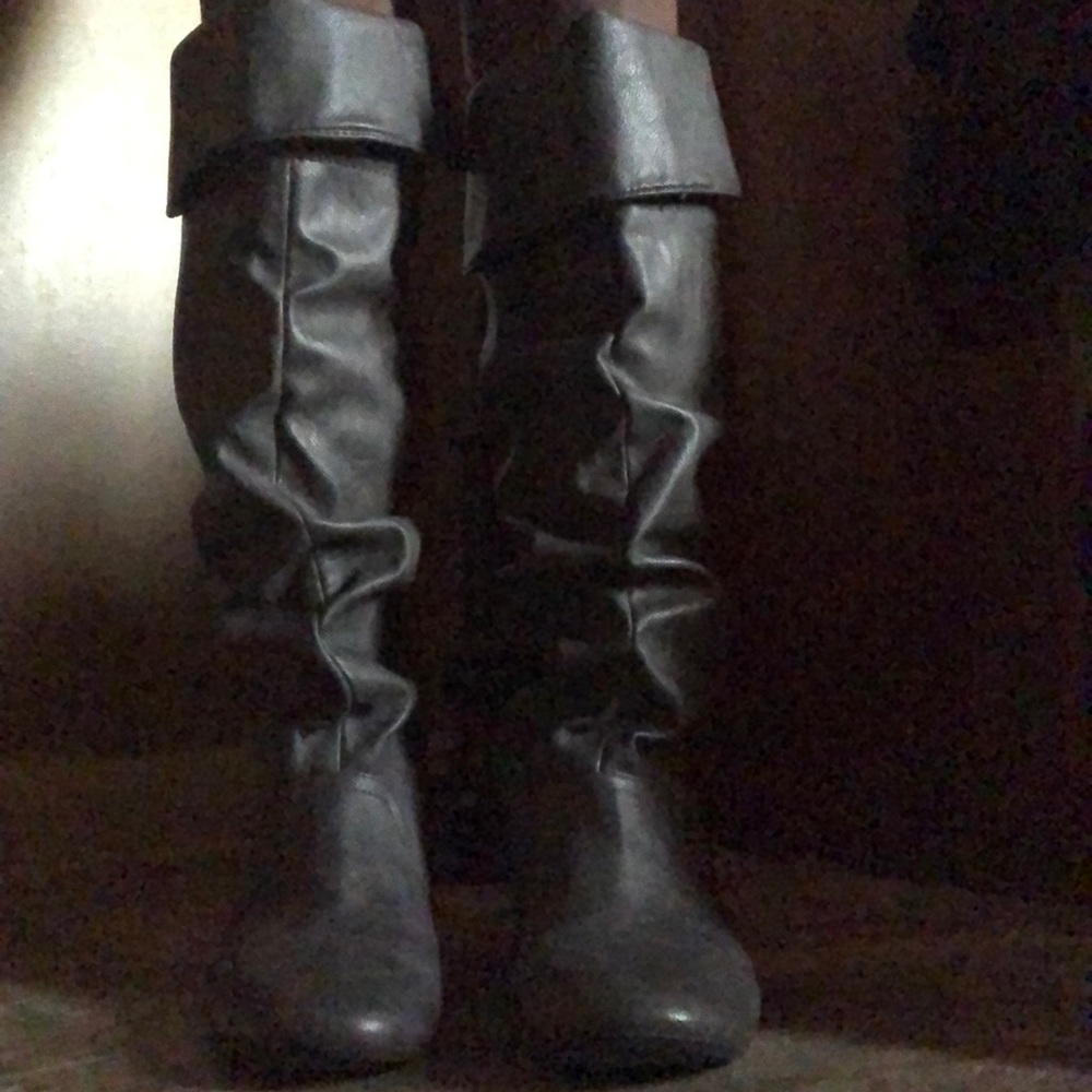Lower East Side Pair Of Grey Knee High Boots